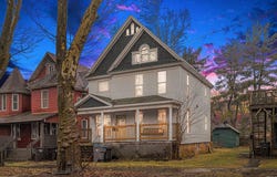 641 W Lexington Avenue, Elkhart, IN 46514