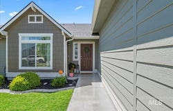 645 SW Nugget St, Mountain Home, ID 83647-5262