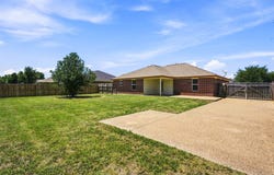 4300 Larry Don Lane, Waco, TX 76708