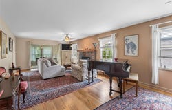 137 Exeter Court, Hendersonville, NC 28791
