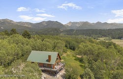 188 HAWTHORNE DR, Alpine, WY 83128