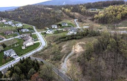 Jacks Way, Duncansville, PA 16635