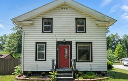 308 S Main Street, Wolcottville, IN 46795