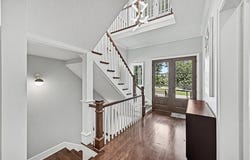 5207 Meadowbrook Parkway, Prairie Village, KS 66207