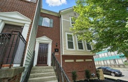 813 Wm H Taft Road, Cincinnati, OH 45206