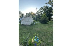 213 Grand Avenue W, Ottumwa, IA 52501