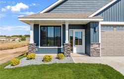 5042 258th Court, Wyoming, MN 55092