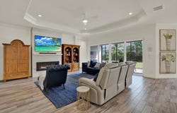 4923 PAMPLONA Court, WIMAUMA, FL 33598