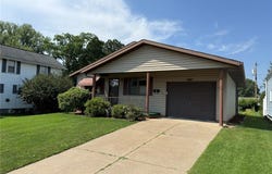 122 N Fairview Avenue, Dover, OH 44622