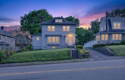 962 Pleasant St, Worcester, MA 01602