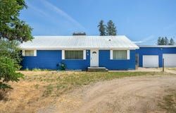 40010 NEWPORT HWY, ELK, WA 99009