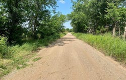 921 County Road 2285, Telephone, TX 75488