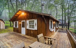 1081 Maple Lake Drive, Bushkill, PA 18324