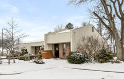 220 Bloomingdale Drive, Bristol, IN 46507-8405
