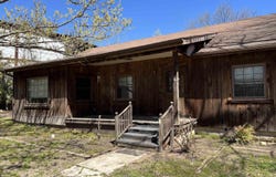 204 S 3RD Street, Glenwood, AR 71943