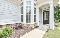 6233 Greenstone Circle, Hoschton, GA 30548
