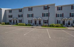 202 Karatzas Avenue, Manchester, NH 01304