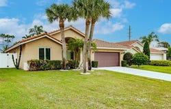 5095 Rosen Blvd, Boynton Beach, FL 33472