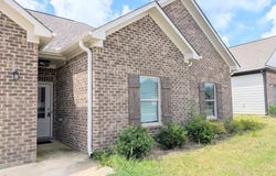 60 Avalon Way, Clanton, AL 35045