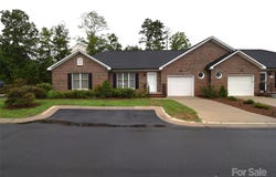 542 Queen Brogan Court, Gastonia, NC 28054