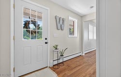 91 Appletree Lane, Clifton Park, NY 12065