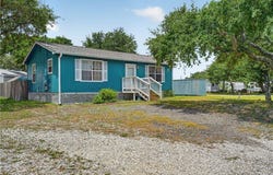 809 N 10th Street, Fulton, TX 78358