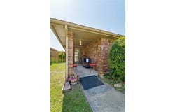 404 N Willowood Drive, Yukon, OK 73099