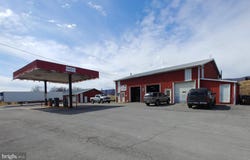14365 PATH VALLEY ROAD, WILLOW HILL, PA 17271