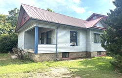 911 F Street, Snyder, OK 73566