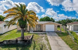 9836 LAKESIDE LANE, PORT RICHEY, FL 34668