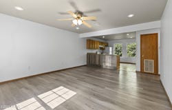 418 W McCord Street, Neosho, MO 64850