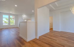 642 E PIONEER LOOP, La Center, WA 98629