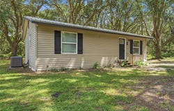 924 MALTAS Avenue, INTERLACHEN, FL 32148