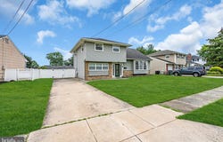 9 SHERWOOD LANE, GLASSBORO, NJ 08028