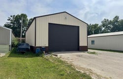 408 Angela Drive, Blairstown, IA 52209