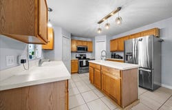 888 MARIETTA LANE, EUSTIS, FL 32726