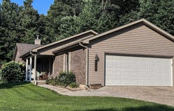 4074 S Little Creek Drive, Spencer, IN 47460