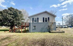 130 Winston Avenue, Mckenzie, TN 38201