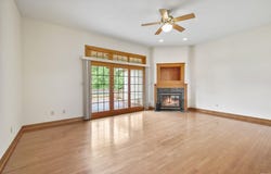 6091 W Hellis Drive, Muncie, IN 47304