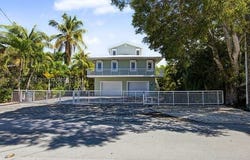 1217 Mockingbird Rd, Key Largo, FL 33037