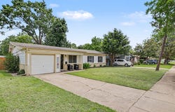 411 E Tucker Boulevard, Arlington, TX 76010