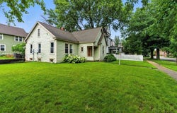 821 Washington Street, Cedar Falls, IA 50613