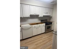 113 BLACKFRIARS CIRCLE, DOYLESTOWN, PA 18901