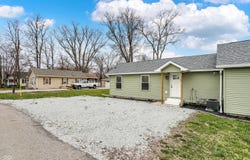 2264 Walnut Street W, Greenfield, IN 46140