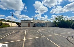 2320 S Dort Highway, Flint, MI 48507