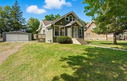 217 N Central Avenue, Truman, MN 56088