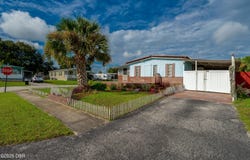 128 Kon Tiki Terrace, Port Orange, FL 32129