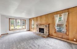 12 E 14th St, Clintonville, WI 54929