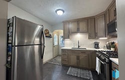 413 W Bishop St, Luverne, MN 56156