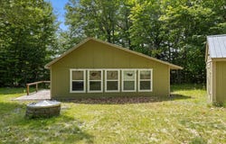 10 Carpenter Place, Greenville, ME 04441